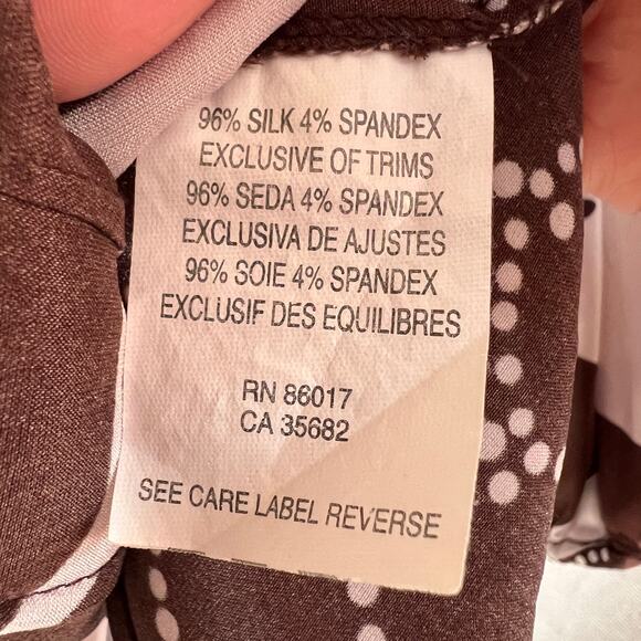 Bebe XS Brown Floral SILK Blend Henley Blouse 1/2 Balloon Sleeve Slim Fit - Picture 7 of 8